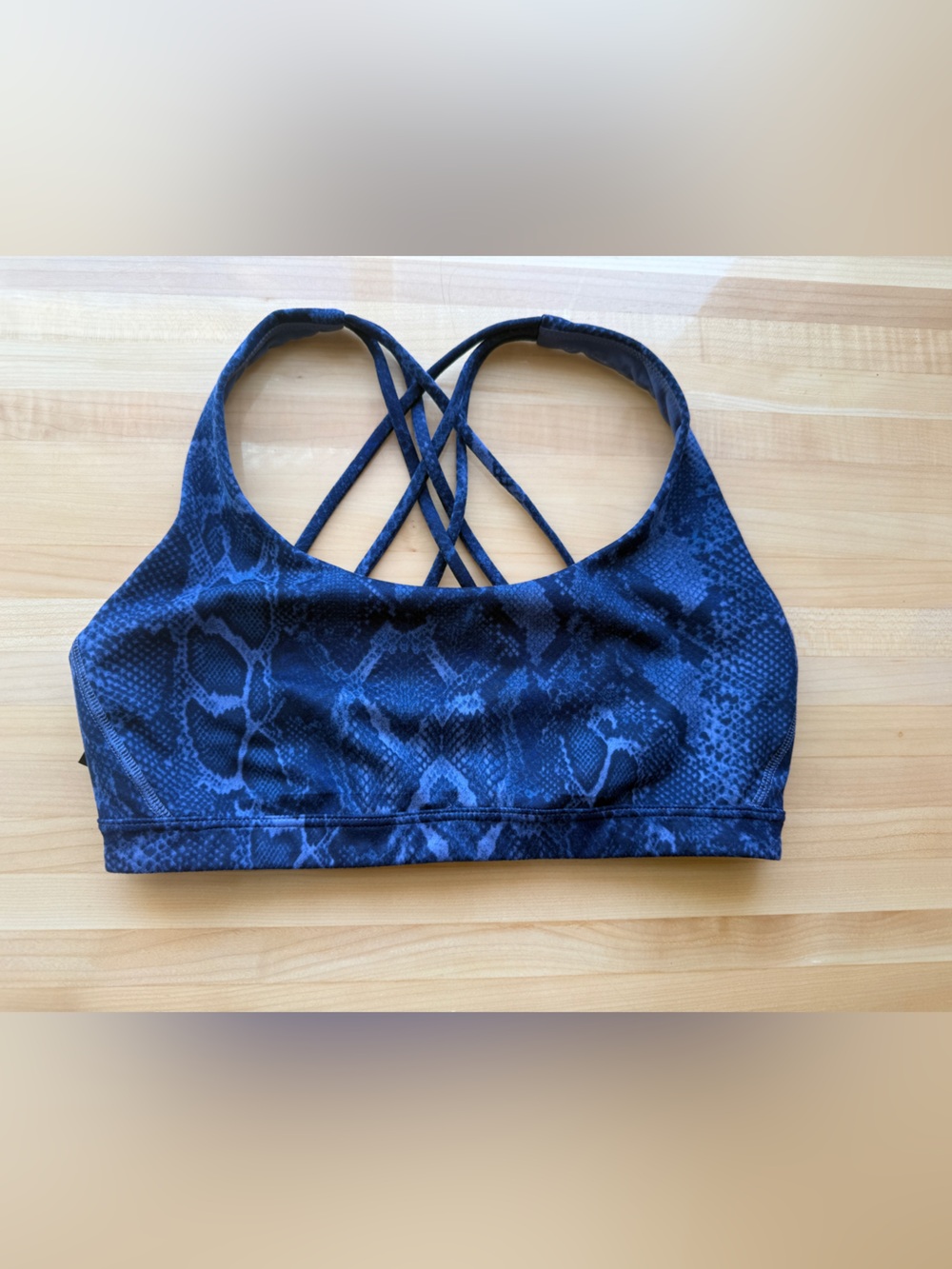 Victoria Secret Blue Snakeskin Double Lined Strappy Back Sports Bra